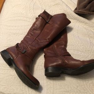 Naturalizer boots